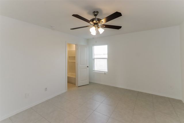 3101 Helix Bay Drive, Crandall, TX 75114