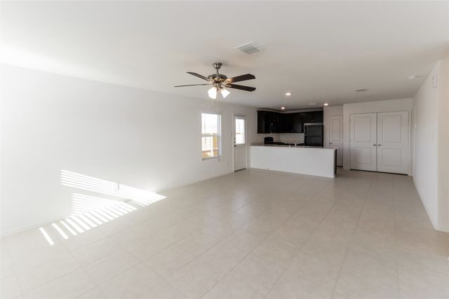 3101 Helix Bay Drive, Crandall, TX 75114