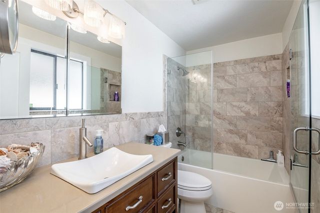 16925 Spanaway Loop Road S, Spanaway, WA 98387