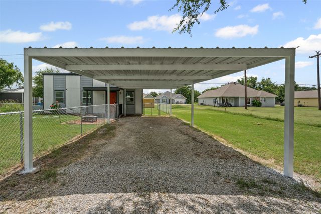 5413 Tin Top Highway, Granbury, TX 76048