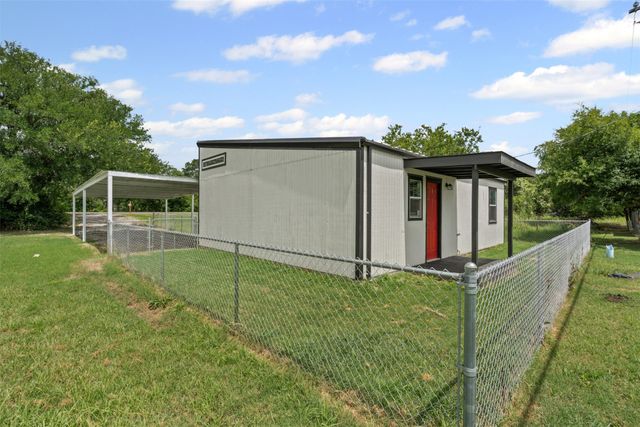 5413 Tin Top Highway, Granbury, TX 76048