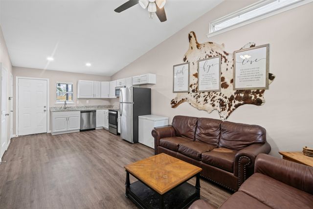 5413 Tin Top Highway, Granbury, TX 76048