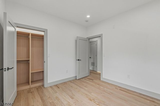 161 Woodlawn Ave 3, Jersey City, NJ 07305