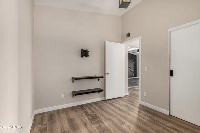 421 E WICKIEUP Lane, Phoenix, AZ 85024