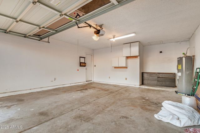 421 E WICKIEUP Lane, Phoenix, AZ 85024