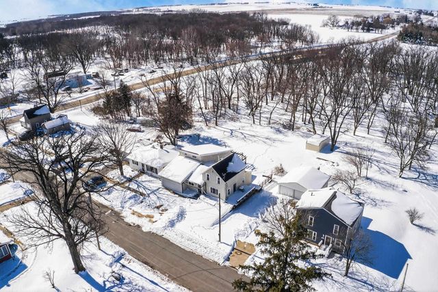 205 Miners Street, Parkersburg, IA 50665