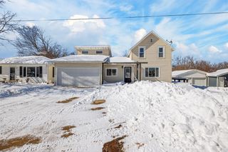 205 Miners Street, Parkersburg, IA 50665