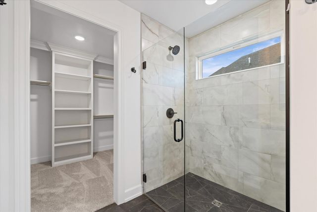 313 ASH DOWN DR, Columbia, MO 65201