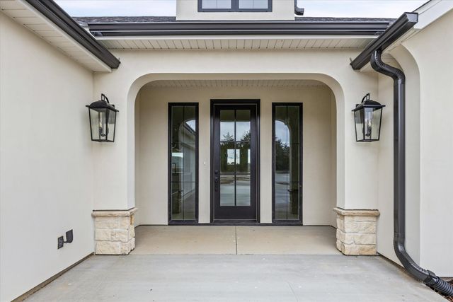 313 ASH DOWN DR, Columbia, MO 65201