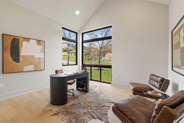 2138 Barton Hills DR, Austin, TX 78704