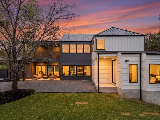 2138 Barton Hills DR, Austin, TX 78704