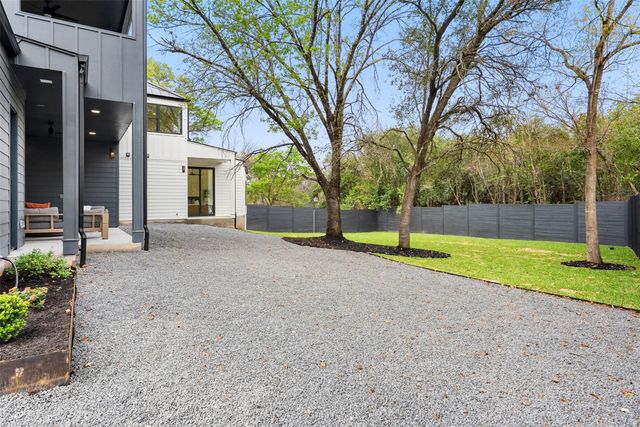 2138 Barton Hills DR, Austin, TX 78704