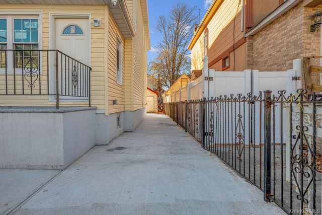 11034 214th Street, Queens Village, NY 11429