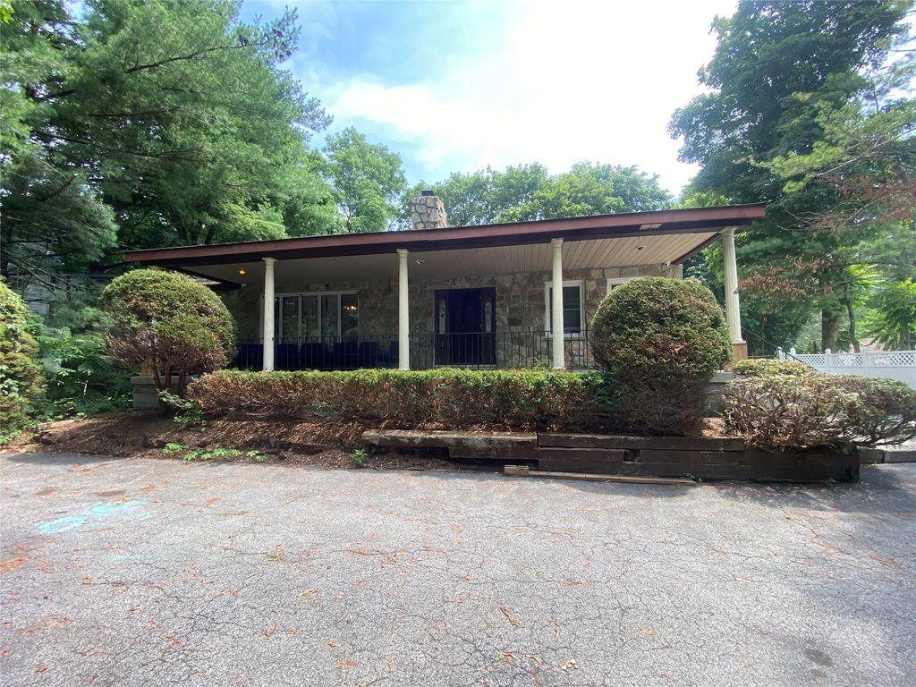 350 Violet Avenue, Poughkeepsie, NY 12601