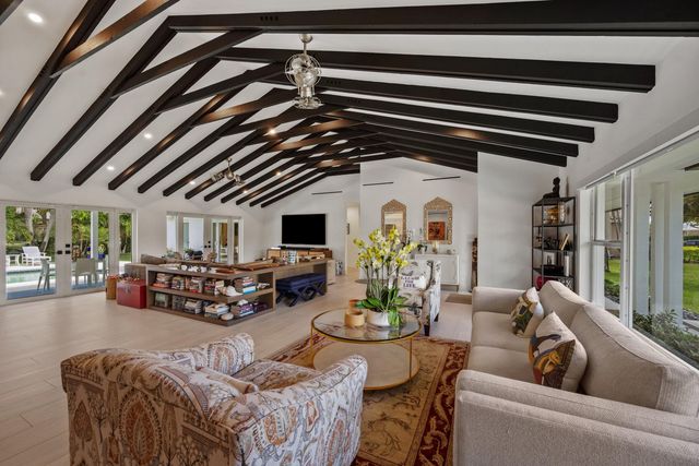 509 Par Court, North Palm Beach, FL 33408