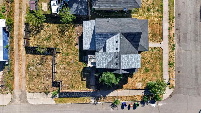 1203 E Broad Ave, Spokane, WA 99207