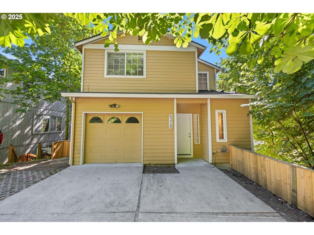 6218 Sw VIEW POINT Ter, Portland, OR 97239