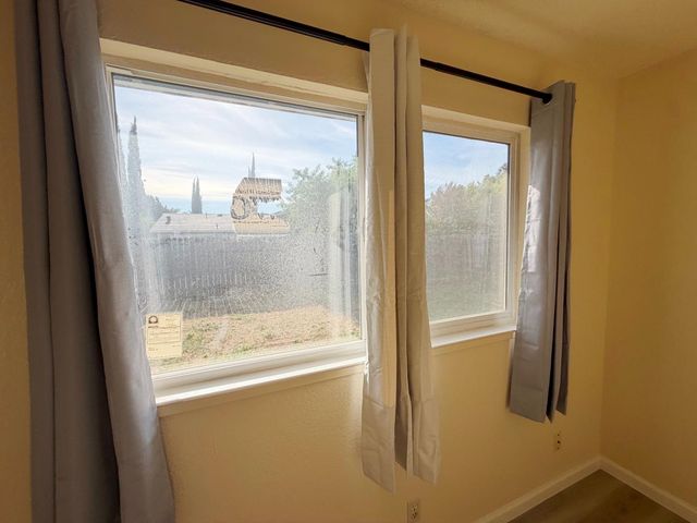 6260 Sunrise South Dr, Sacramento, CA 95824