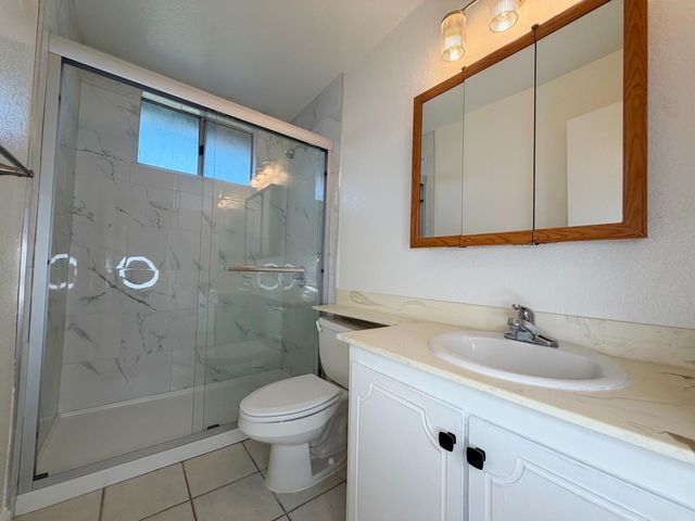 6260 Sunrise South Dr, Sacramento, CA 95824