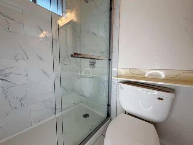 6260 Sunrise South Dr, Sacramento, CA 95824