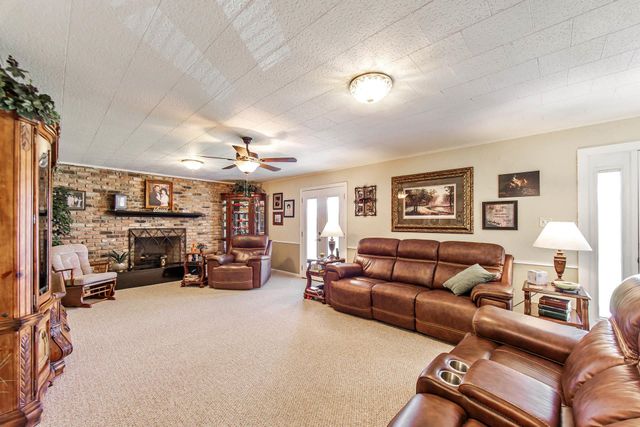 5083 Grand Caillou, Houma, LA 70363