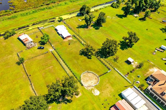 5083 Grand Caillou, Houma, LA 70363