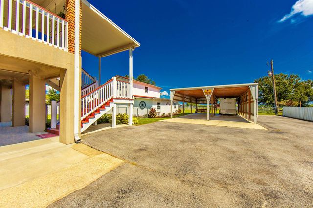 5083 Grand Caillou, Houma, LA 70363