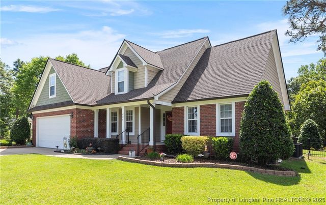 626 Orchard Falls Drive, Spring Lake, NC 28390