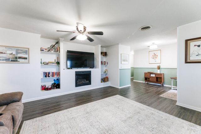 15308 N County Road 2600, Lubbock, TX 79403