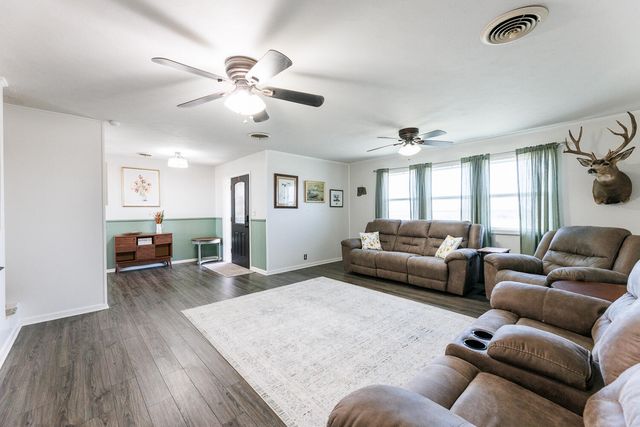 15308 N County Road 2600, Lubbock, TX 79403