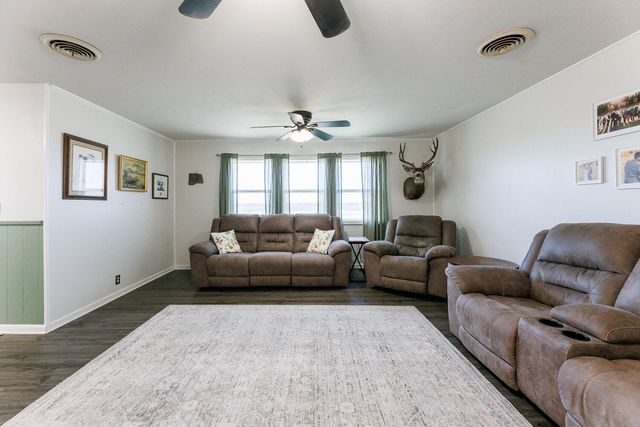 15308 N County Road 2600, Lubbock, TX 79403