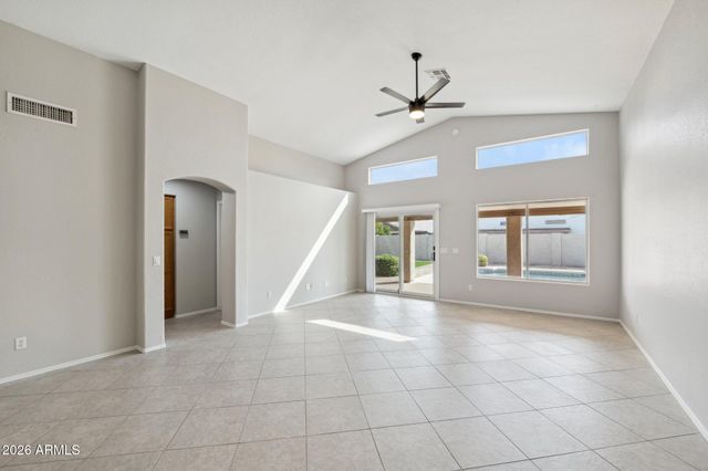 9235 W MARCONI Avenue, Peoria, AZ 85382