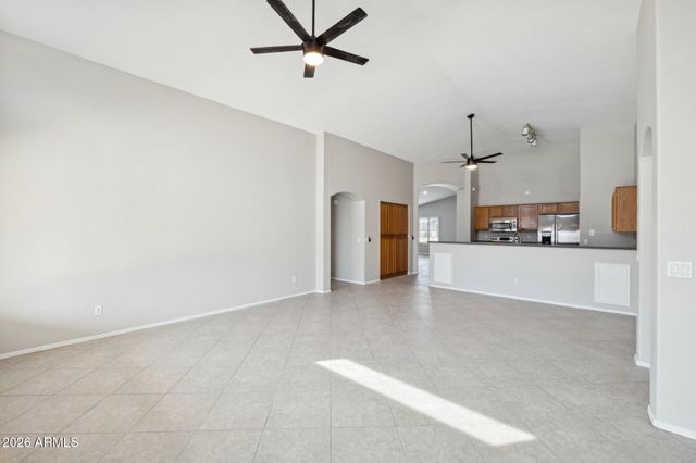 9235 W MARCONI Avenue, Peoria, AZ 85382