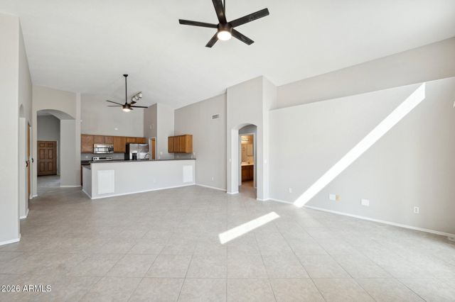 9235 W MARCONI Avenue, Peoria, AZ 85382