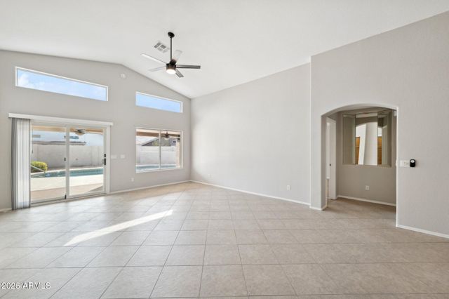 9235 W MARCONI Avenue, Peoria, AZ 85382