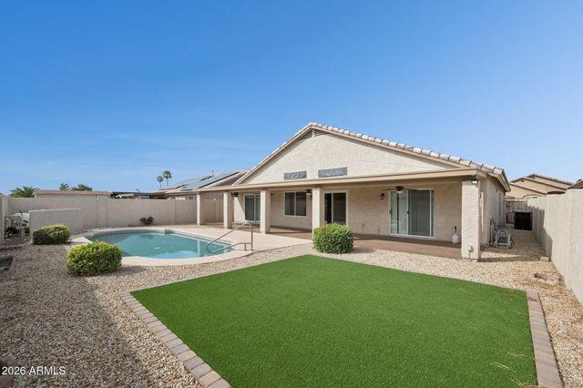 9235 W MARCONI Avenue, Peoria, AZ 85382