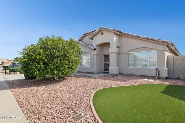 9235 W MARCONI Avenue, Peoria, AZ 85382