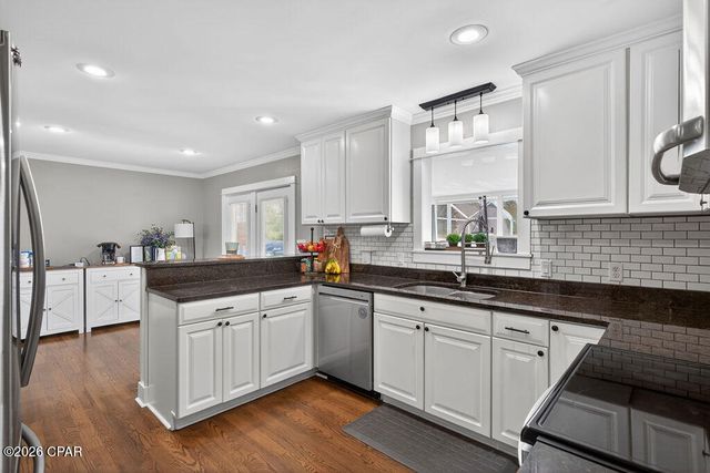 2871 Wildwood Circle, Marianna, FL 32448