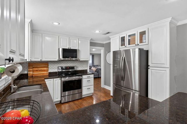 2871 Wildwood Circle, Marianna, FL 32448