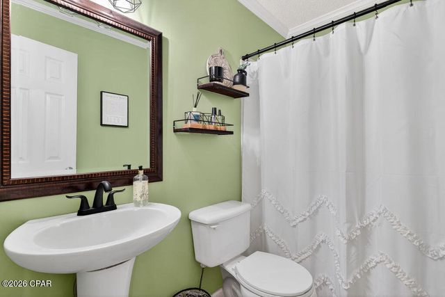 2871 Wildwood Circle, Marianna, FL 32448