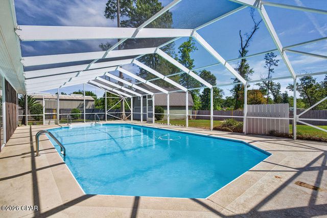 2871 Wildwood Circle, Marianna, FL 32448