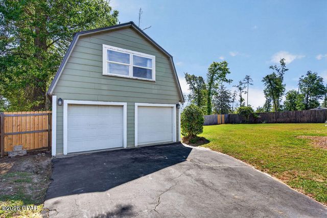 2871 Wildwood Circle, Marianna, FL 32448