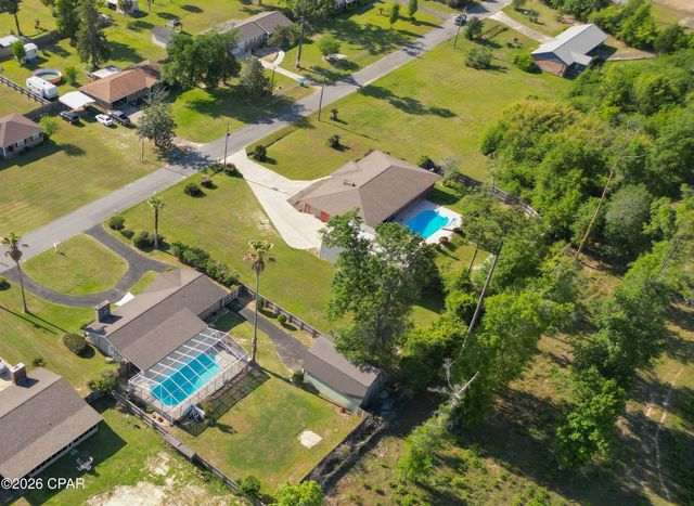 2871 Wildwood Circle, Marianna, FL 32448