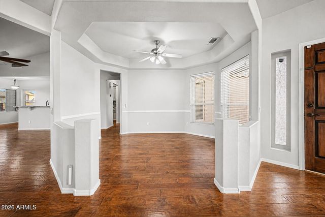 407 W SAGEBRUSH Street, Gilbert, AZ 85233