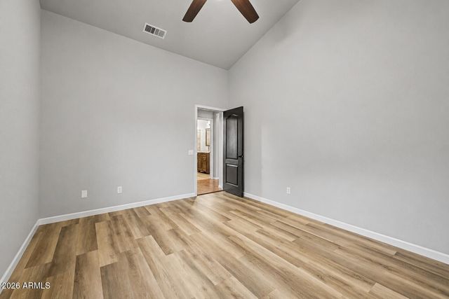 407 W SAGEBRUSH Street, Gilbert, AZ 85233