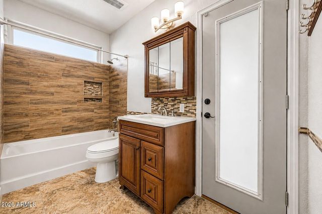 407 W SAGEBRUSH Street, Gilbert, AZ 85233