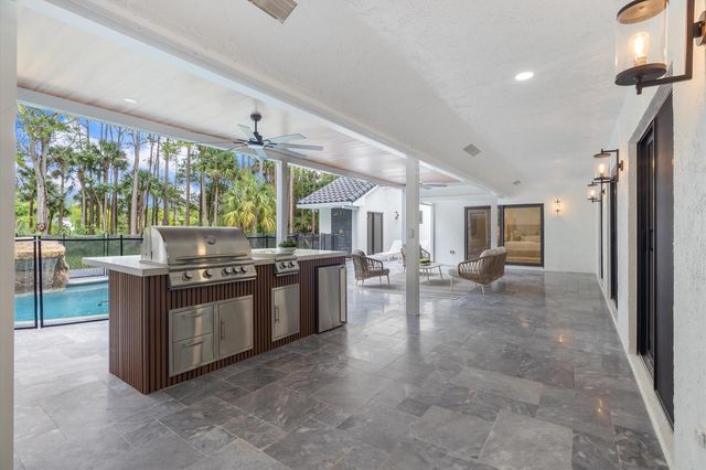 14756 Stirrup Lane, Wellington, FL 33414
