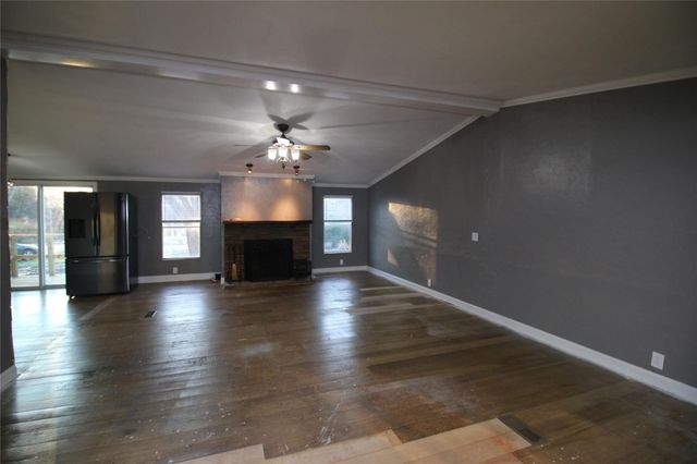 10188 Gaillard Lake, Wills Point, TX 75169