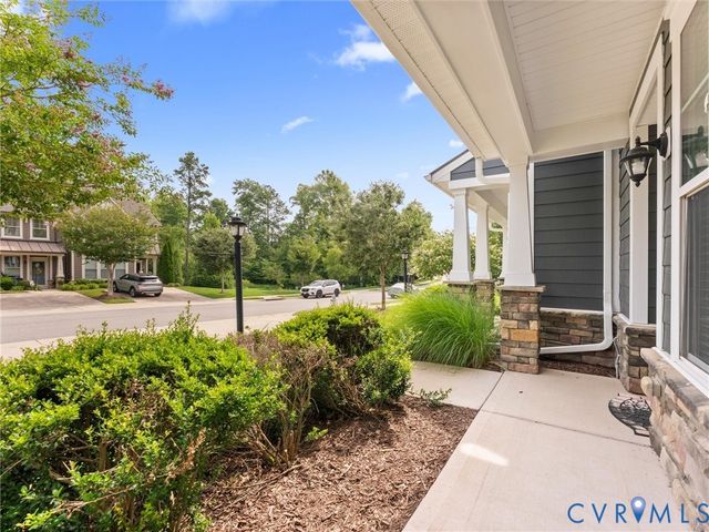 17455 Memorial Tournament Dr, Moseley, VA 23120
