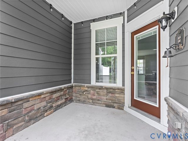 17455 Memorial Tournament Dr, Moseley, VA 23120